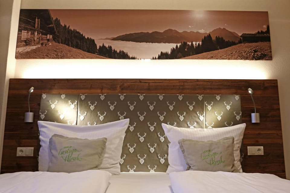 Bed, Decorative detail, Bedroom