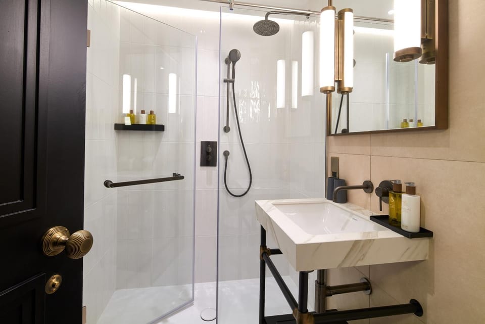 Shower, Bathroom
