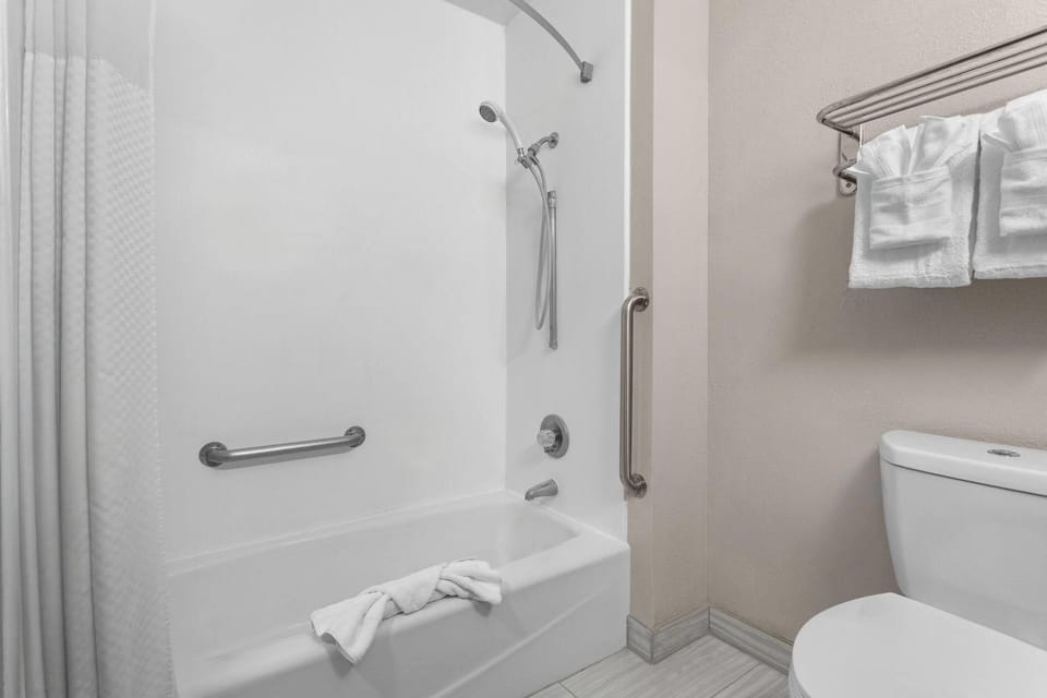 Bathroom, acessibility