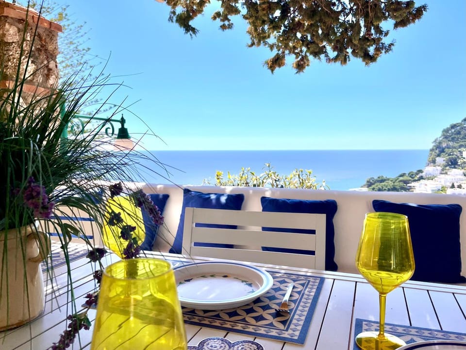 Patio, Day, Natural landscape, View (from property/room), Balcony/Terrace, Dining area, Sea view