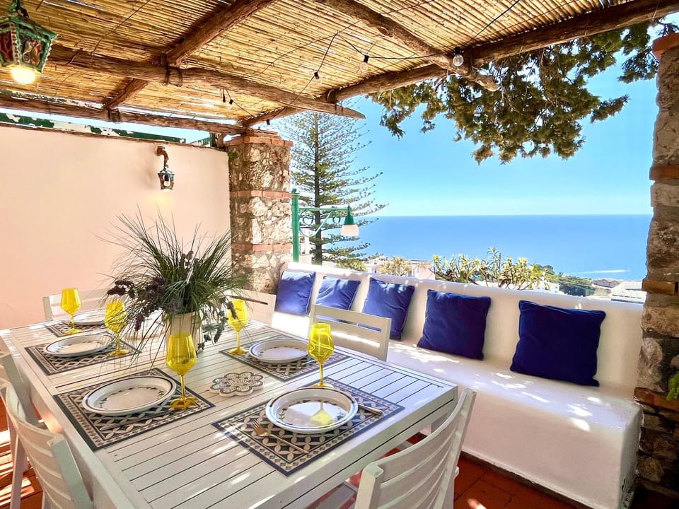 Patio, Day, Natural landscape, View (from property/room), Balcony/Terrace, Dining area, Sea view
