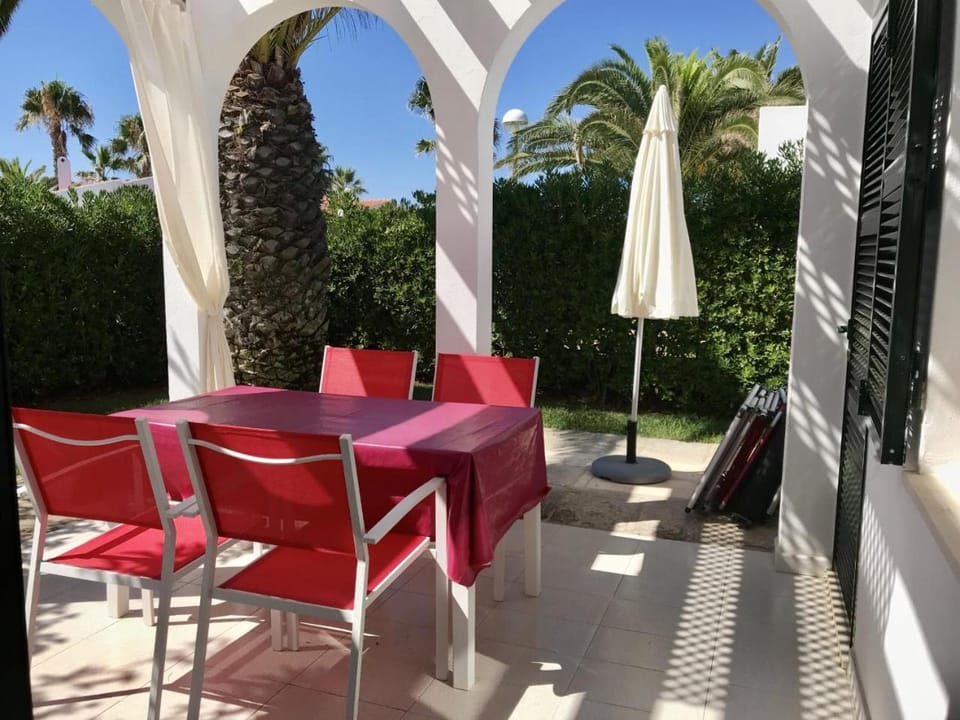 Garden, Balcony/Terrace