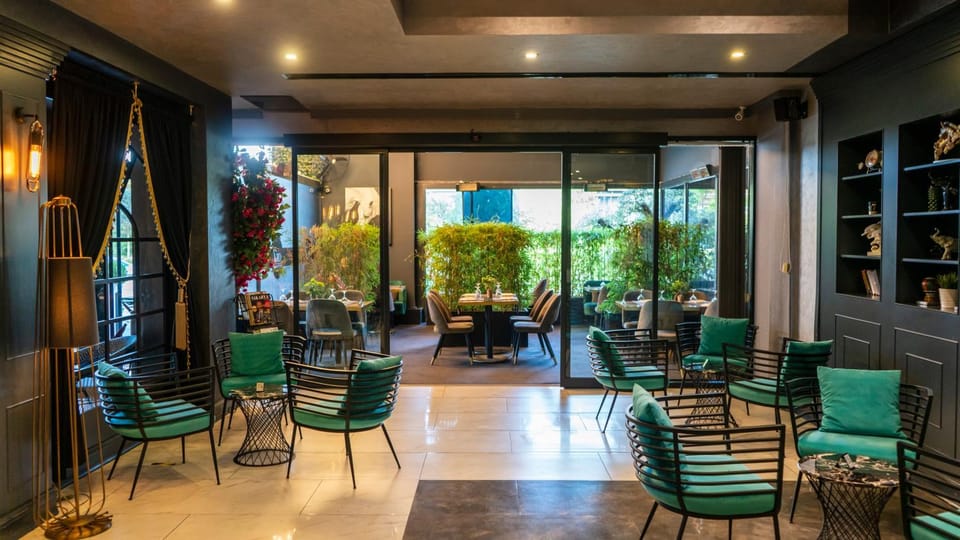 Lounge or bar
