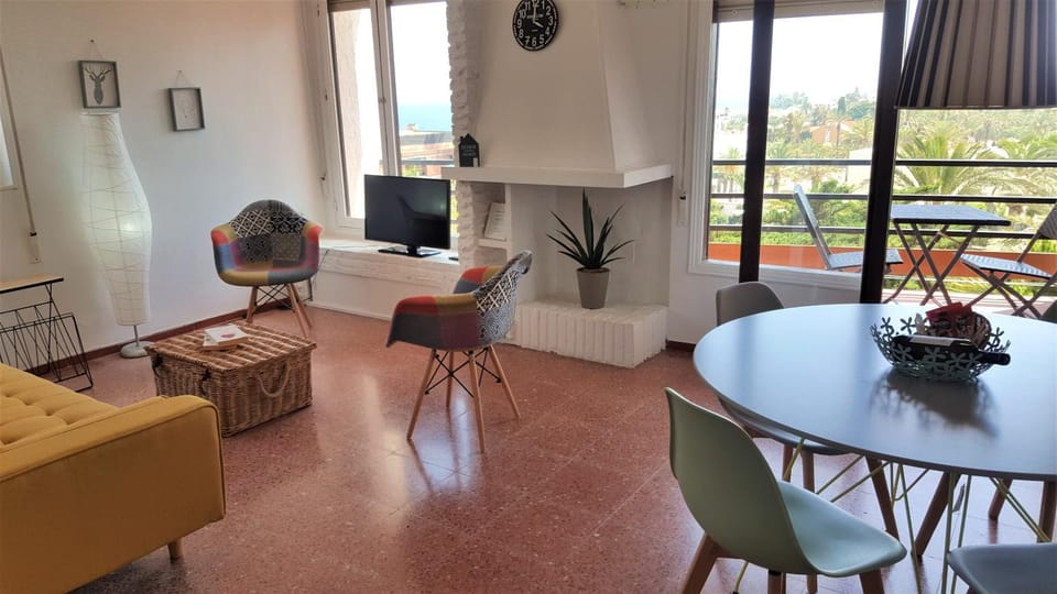 Communal lounge/ TV room, TV and multimedia