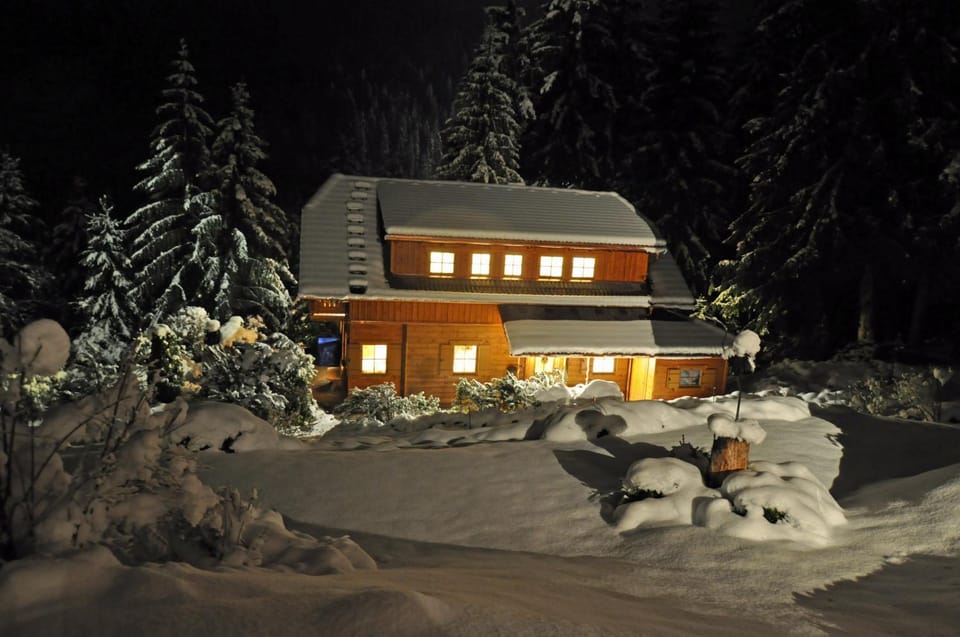 Facade/entrance, Winter