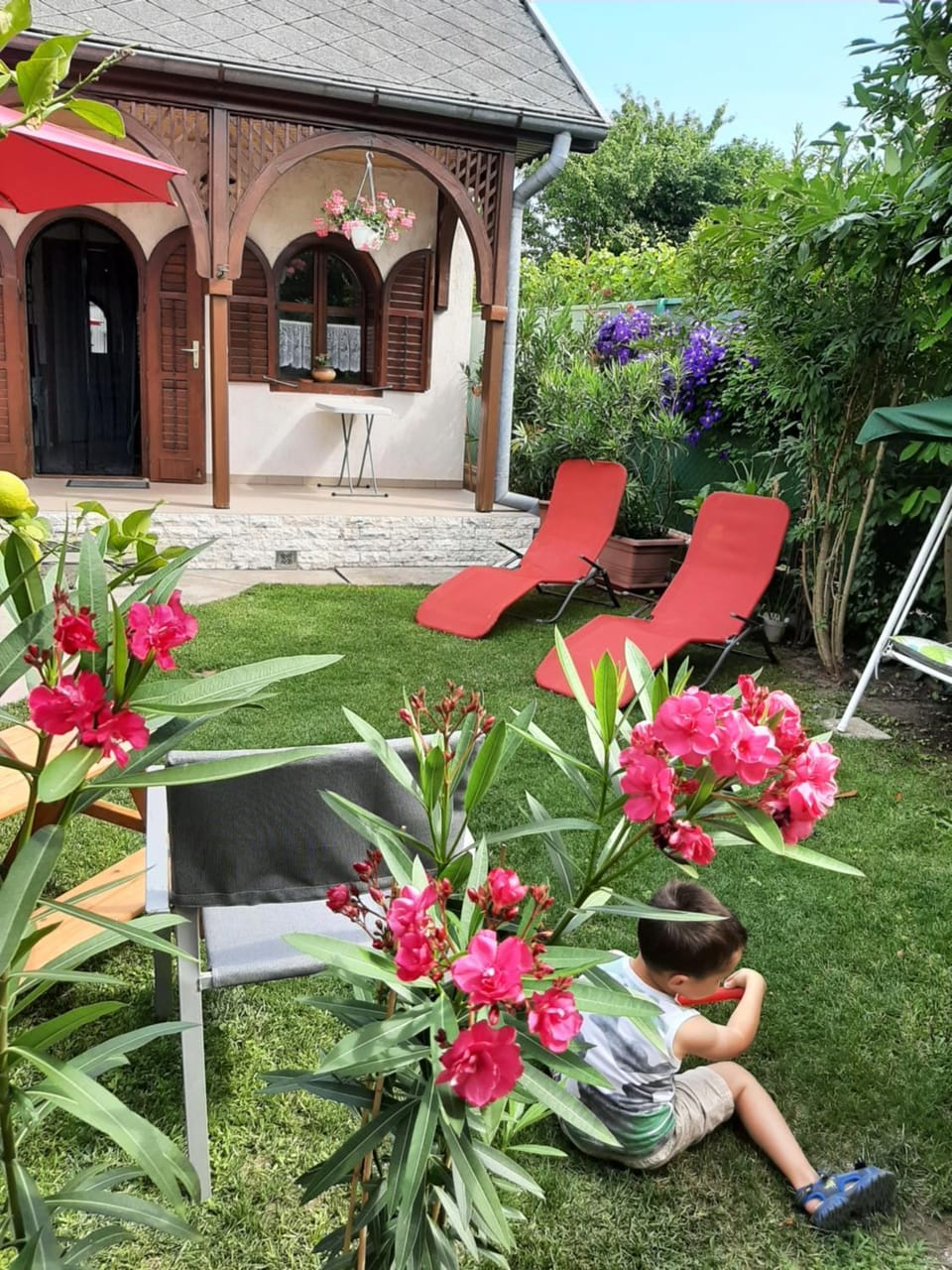 Garden, Garden view