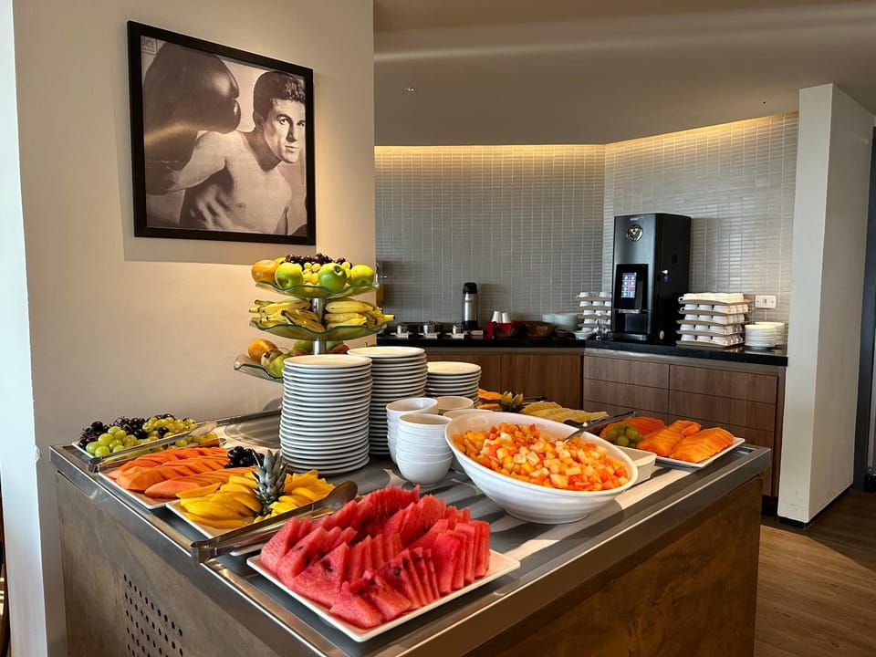 Breakfast, Buffet breakfast