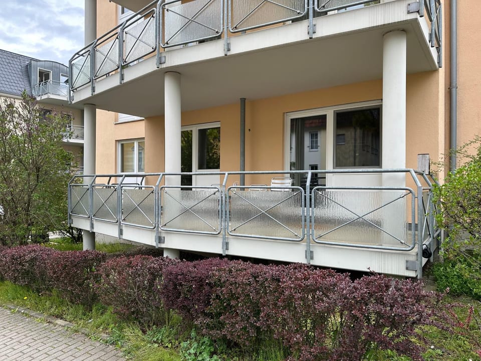 Property building, Balcony/Terrace