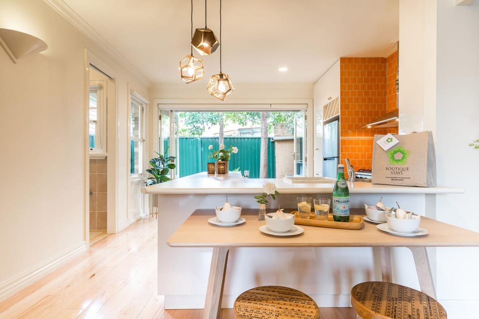 Boutique Stays - Buckingham House in Melbourne