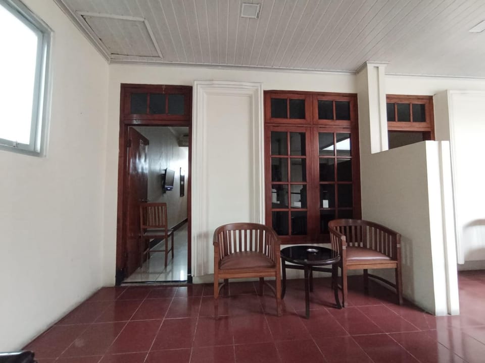 Aurora Hotel Kartini Hotel in West Java