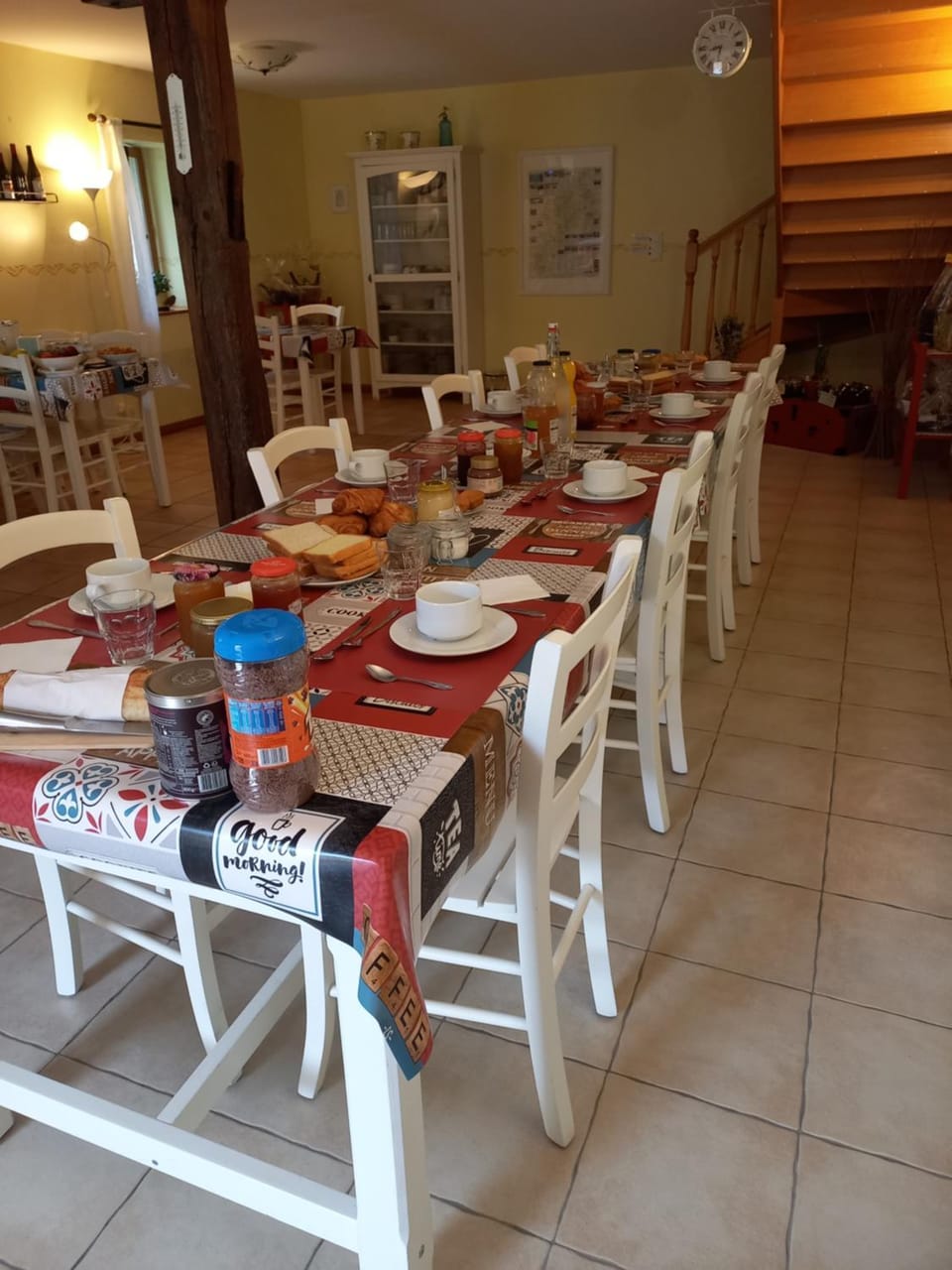 Restaurant/places to eat, Food and drinks, Dining area, Food
