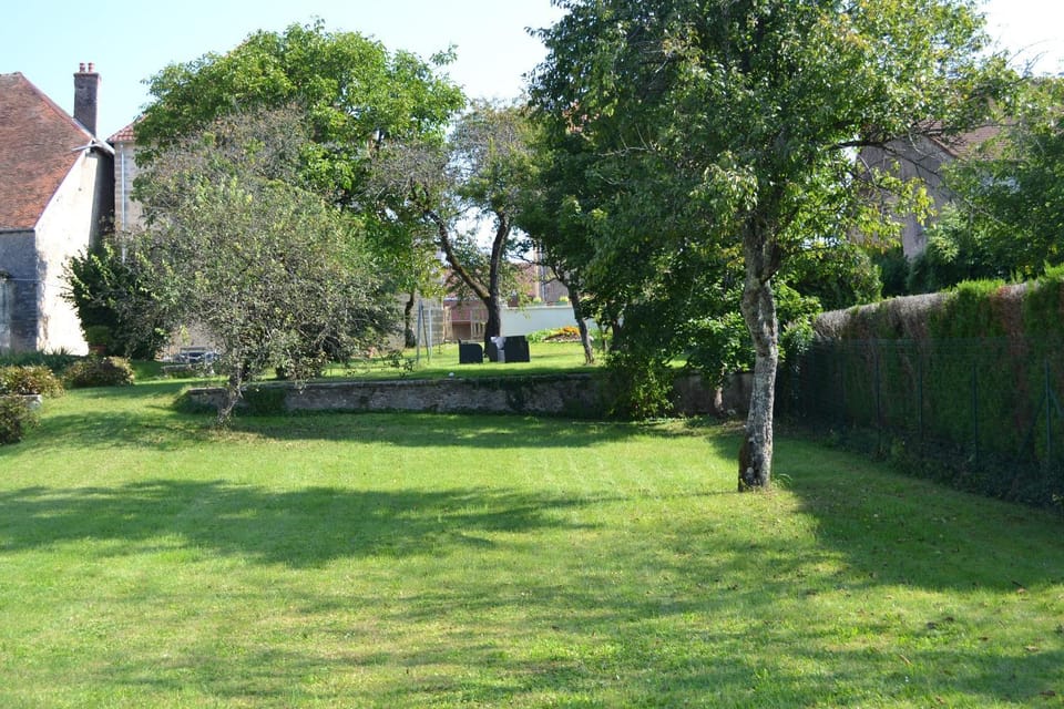 Day, Garden