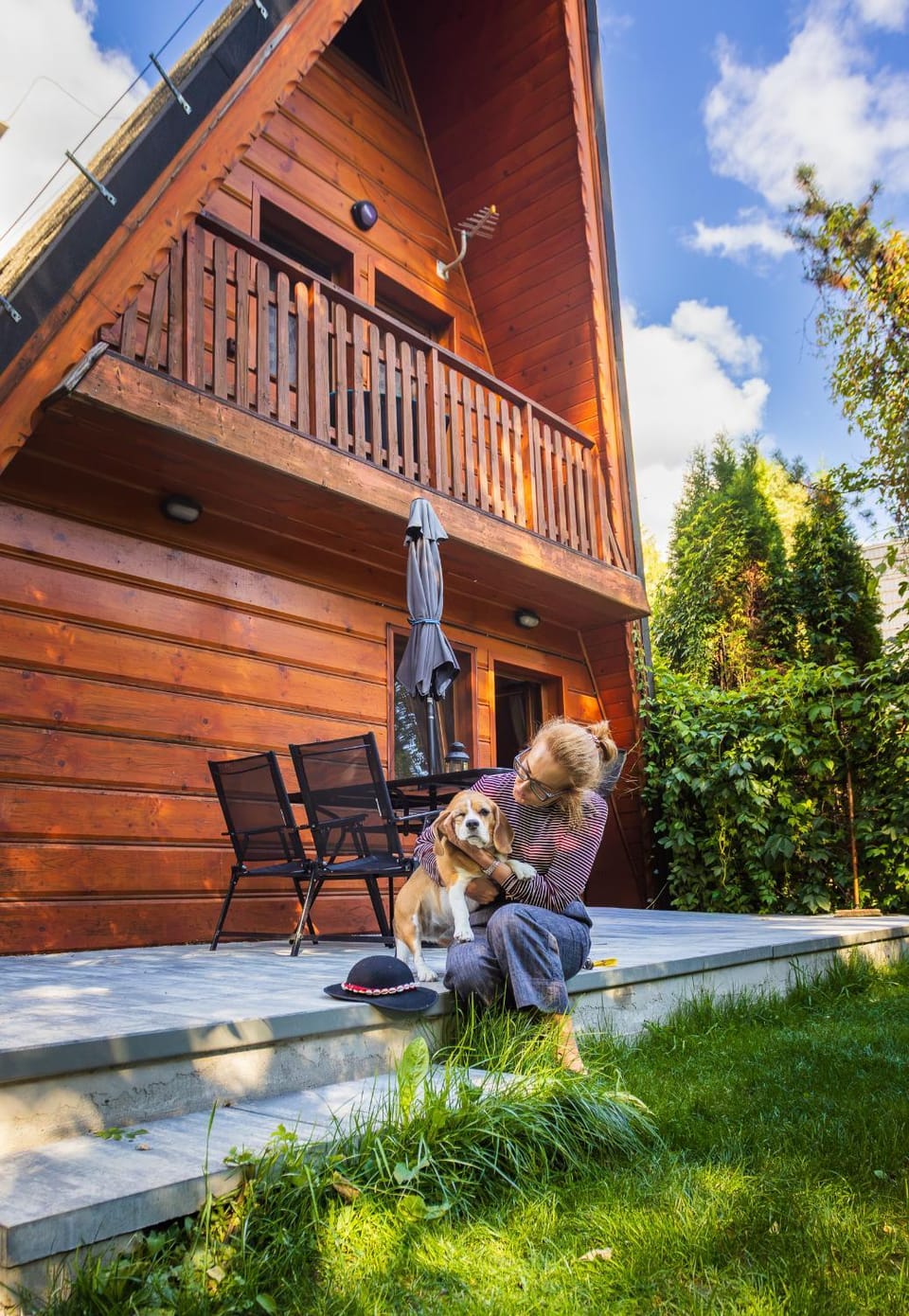 Góralski domek z kominkiem w dużym ogrodzie pełnym zieleni w spokojnej okolicy, blisko atrakcji Podhala Chalet in Lesser Poland Voivodeship