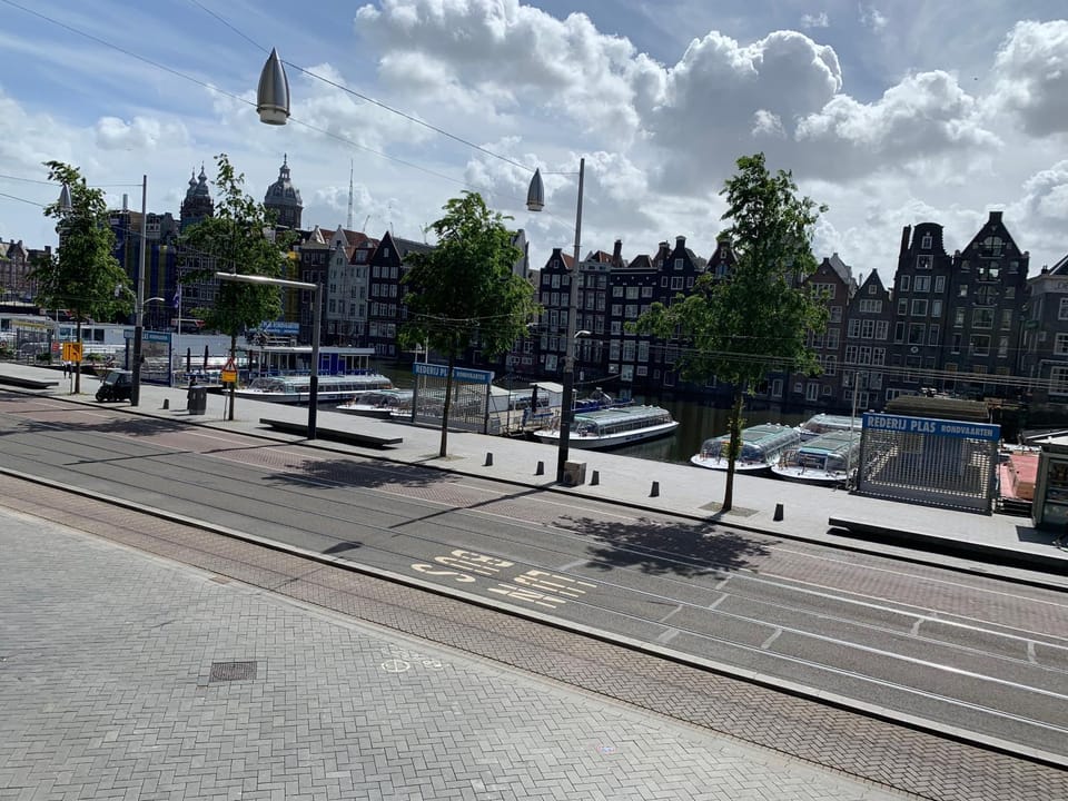 City view, Street view