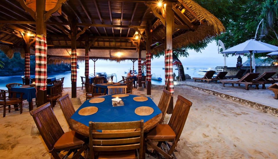 Restaurant/places to eat, Area and facilities