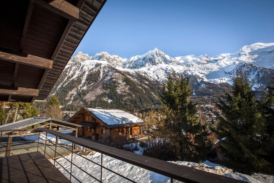 Stunning Views Chamonix Chalet in Les Houches