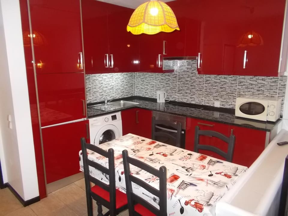 Kitchen or kitchenette, Decorative detail