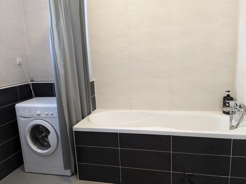 Bathroom, washing machine