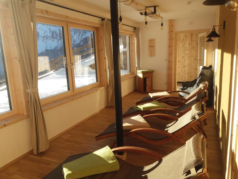 Sauna, Spa and wellness centre/facilities, Internal: Not applicable to any particular room