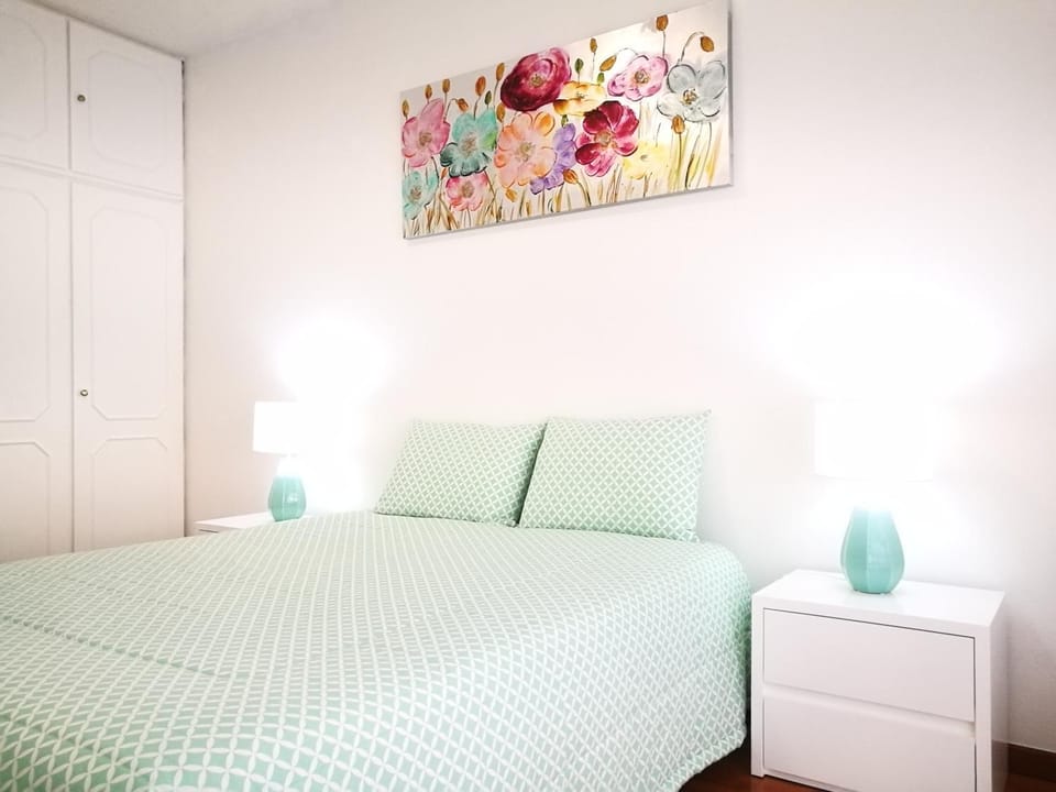 Peniche's Blue & White Apartment in Peniche