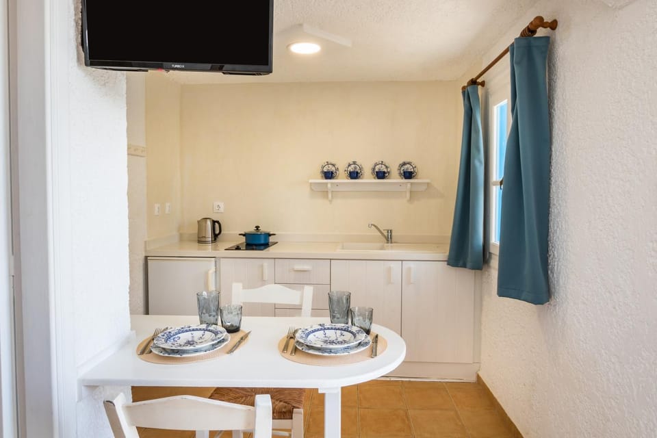 Elenis Studios Apartment hotel in Karpathos, 857 00, Greece