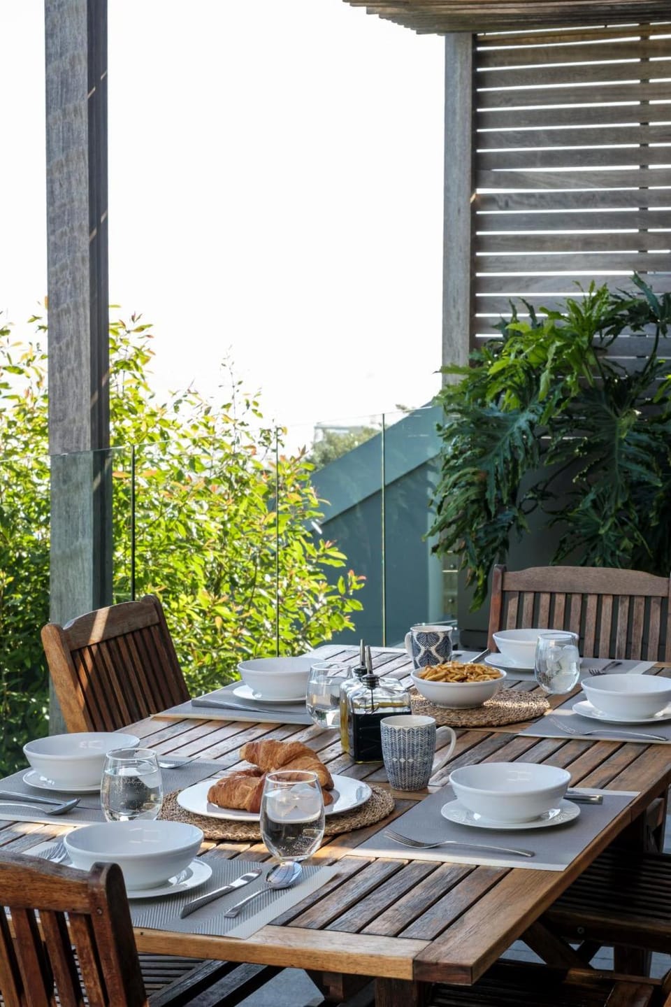 Balcony/Terrace, Dining area, Garden view
