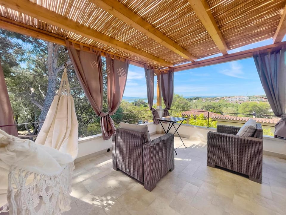 Patio, View (from property/room), Balcony/Terrace, Bedroom, Sea view