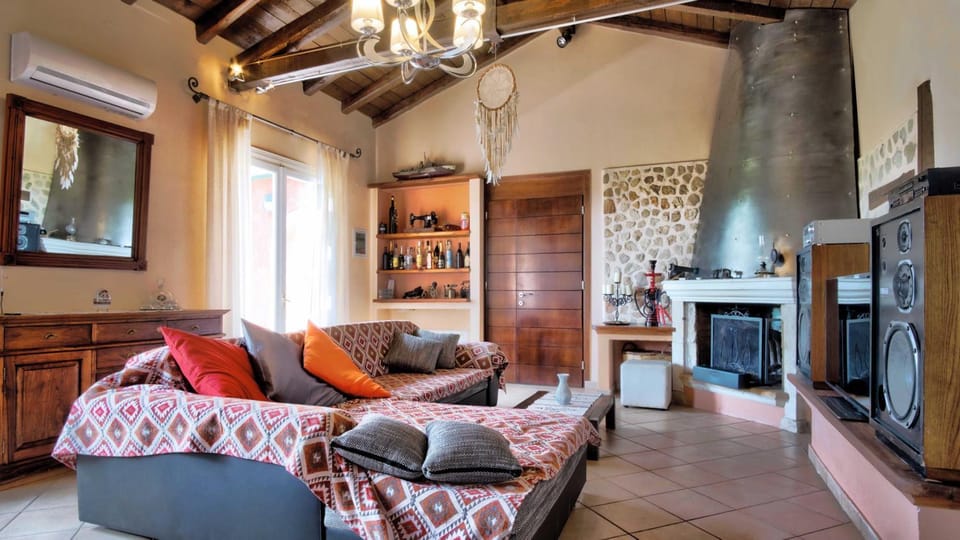 Kornata Country House House in Corfu, Greece