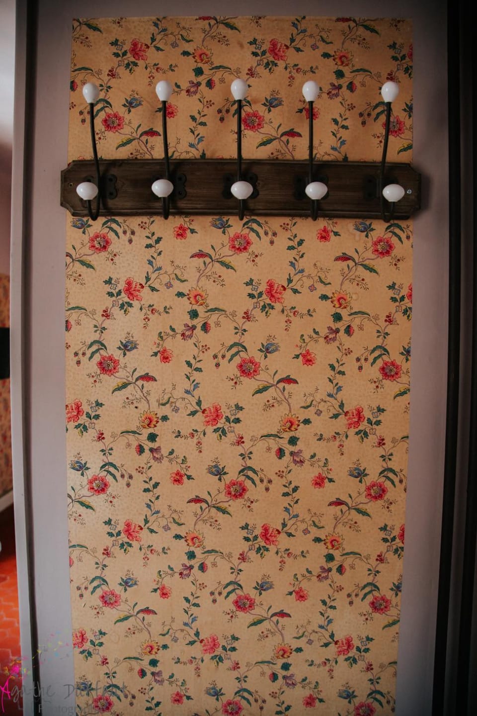 Bathroom, Decorative detail