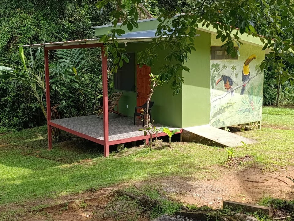 The Sunset Tucano Lodge Hotel in Puntarenas Province