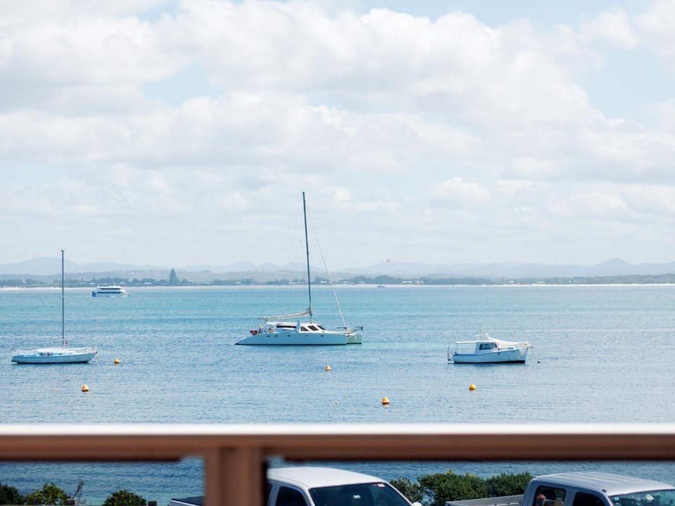 Castaways Unit 4 17 Shoal Bay Road Apartment in Shoal Bay