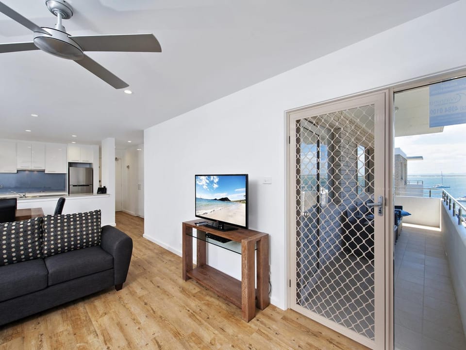 Del Rae Unit 18 25 Shoal Bay Road Apartment in Shoal Bay