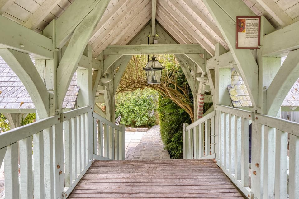 Property building, Patio