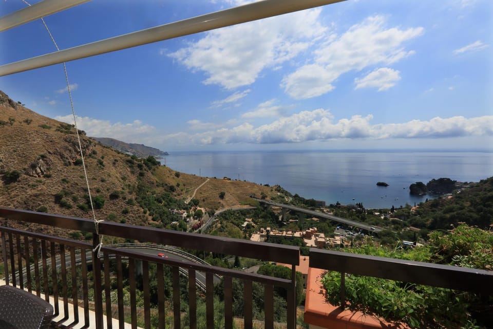 Olimpia's House Apartment in Taormina
