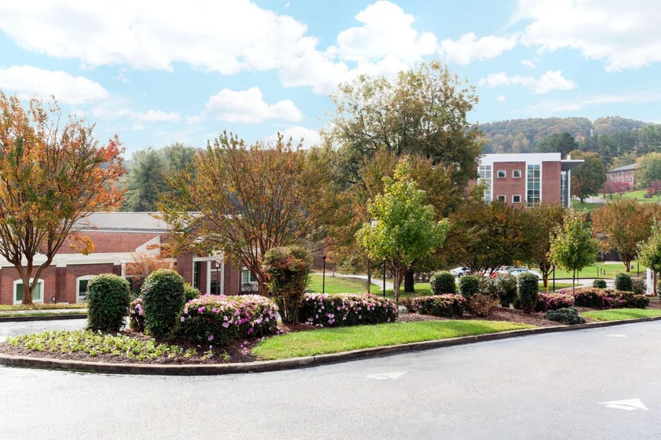 Property building, On site