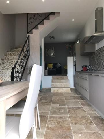 Maison PROVENCALE House in Arles