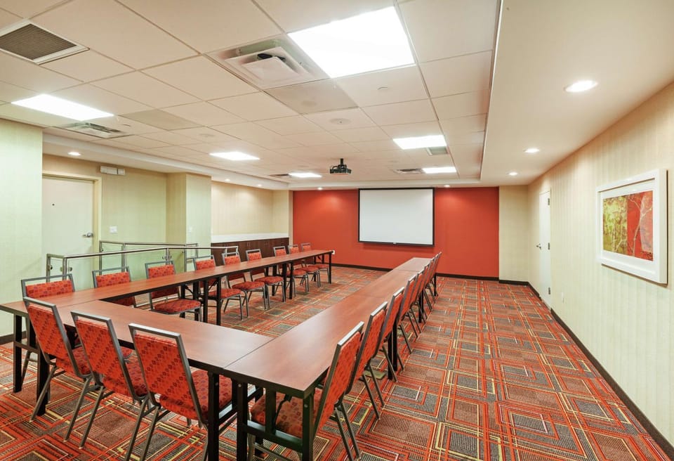 Meeting/conference room