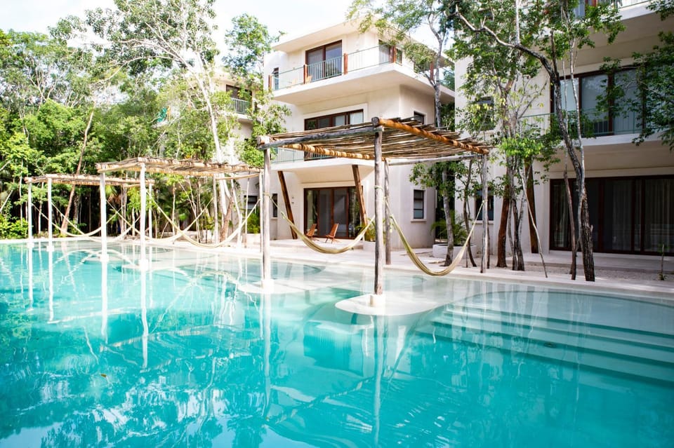 Pool view, Swimming pool