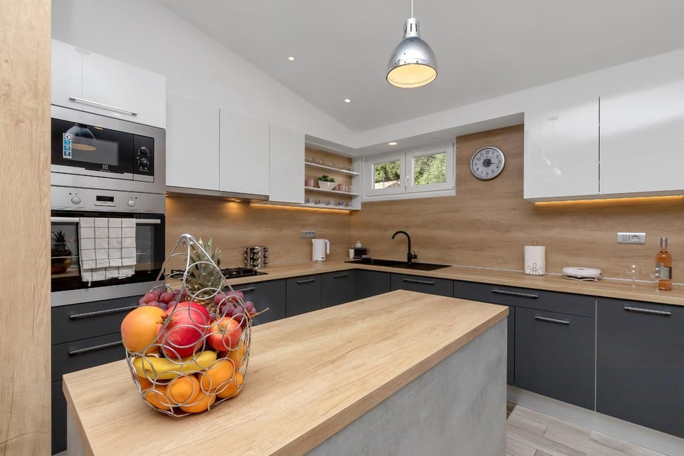 Communal kitchen