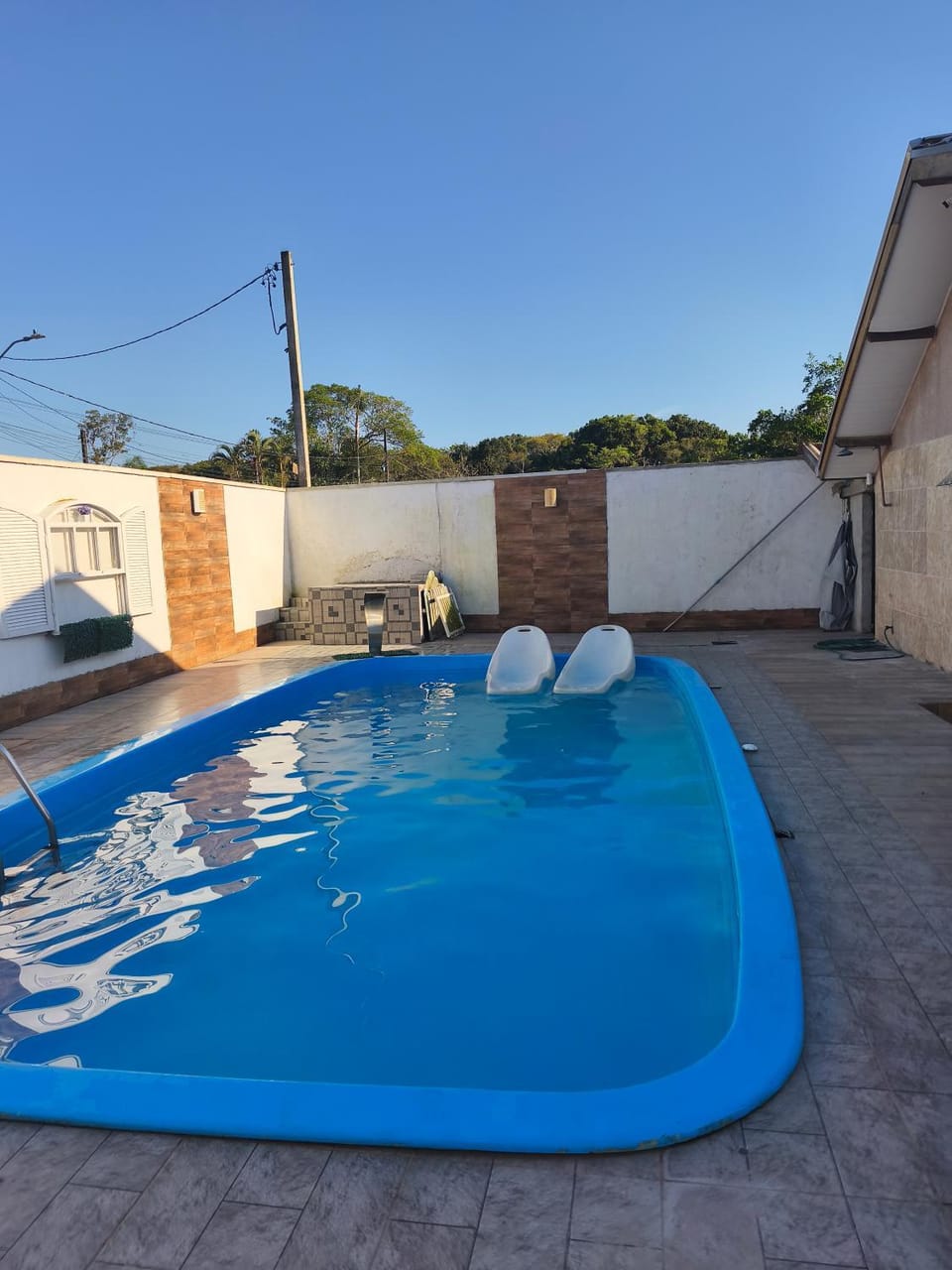Lá casa de Cristal, Casa com piscina matinhos House in State of Paraná