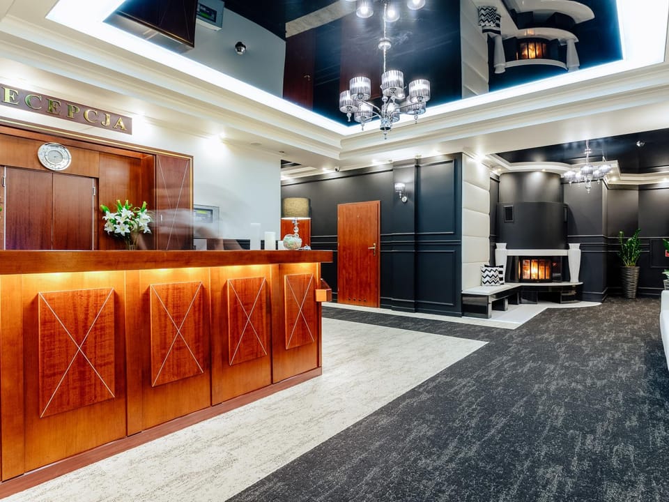 Staff, Lobby or reception, Other, Decorative detail, On site, Area and facilities