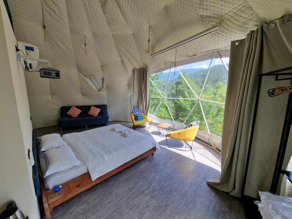 Glamping Georgia Krikhi Luxury tent in Georgia