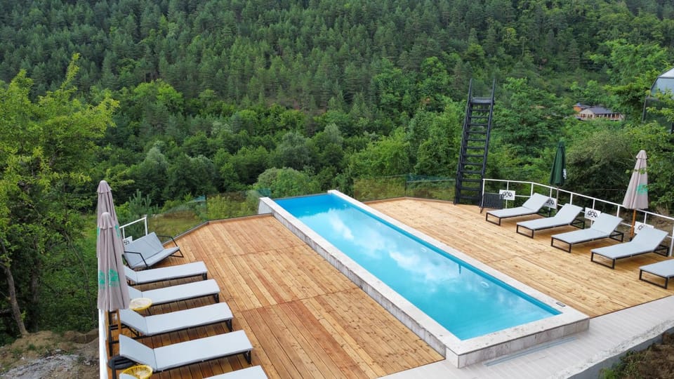 Pool view, Swimming pool