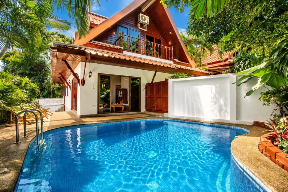 Property building, Swimming pool