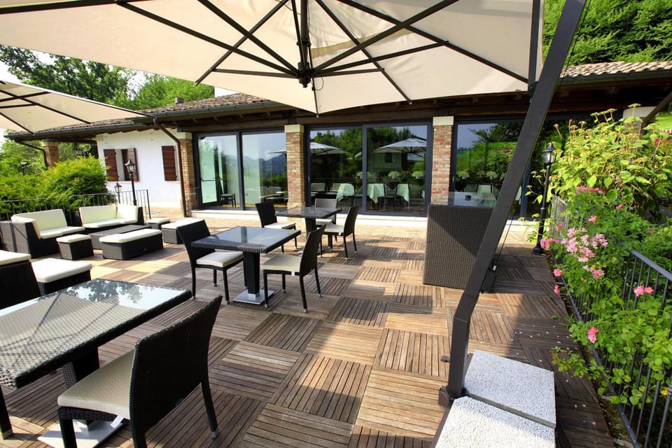 Garden, Balcony/Terrace