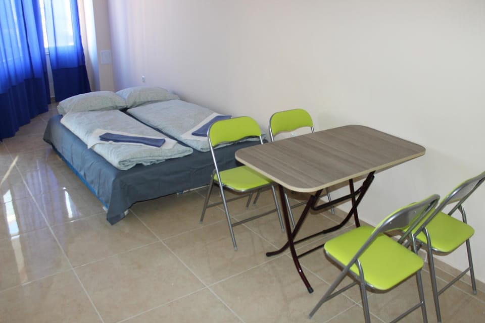 Dining area, Bedroom