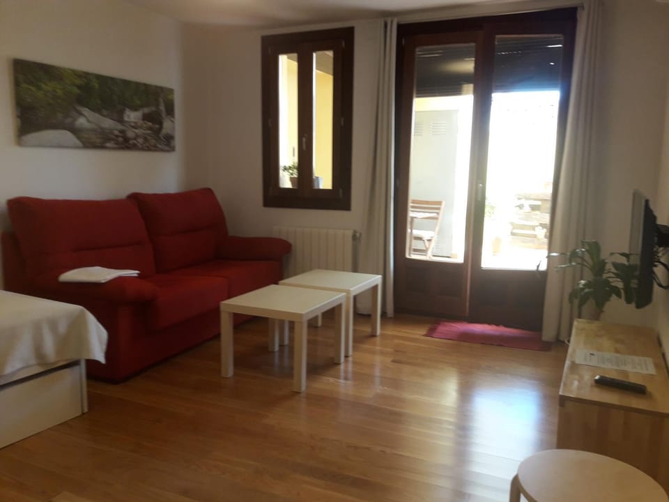 Apartamentos y Estudios LA RISTRA Apartment in Valle del Jerte