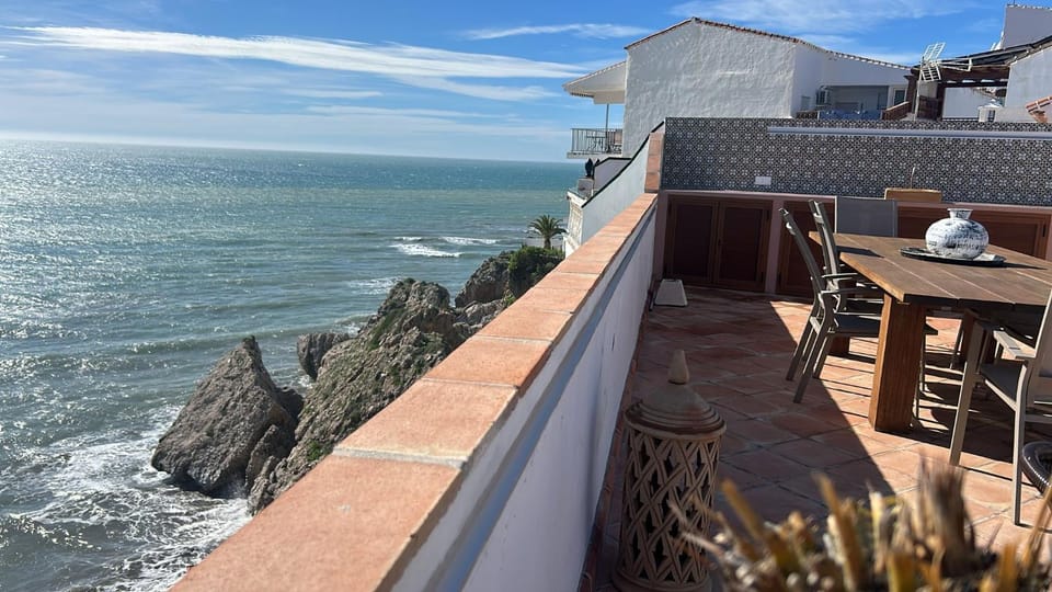 CARABEO 70 MENYBER Apartment in Nerja
