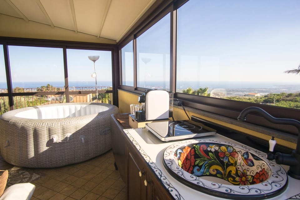 Day, View (from property/room), Balcony/Terrace, Sea view, oven