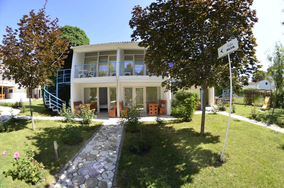 Property building, Spring, Day, Natural landscape